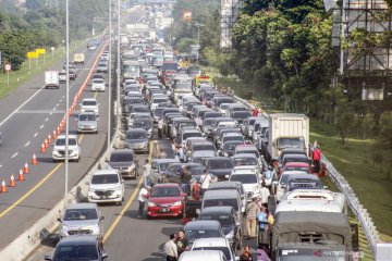 Kemacetan jalur Puncak Bogor