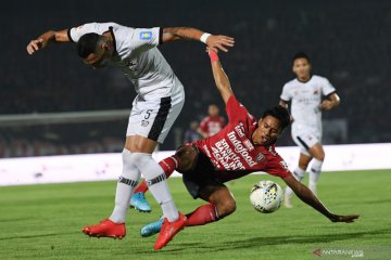 Madura United tundukkan Bali United FC 2-0 di kandang