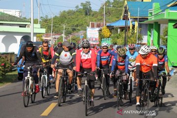 Kapolda Malut kelilingi Tidore pantau situasi kamtibmas