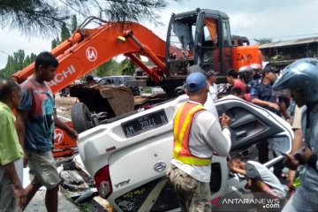 Kecelakaan Pasuruan akibatkan jalur Gerbang Tol Purwodadi padat