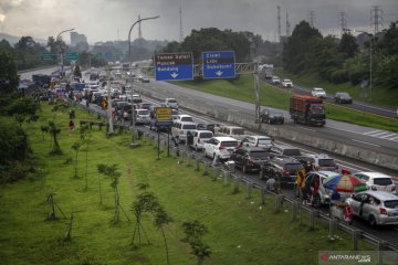 Polri berlakukan satu arah di Puncak selama Natal dan Tahun Baru