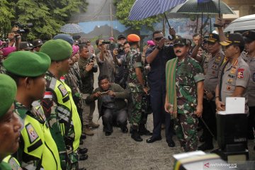 Panglima TNI: Langsung ambil tindakan jika temukan persoalan di gereja