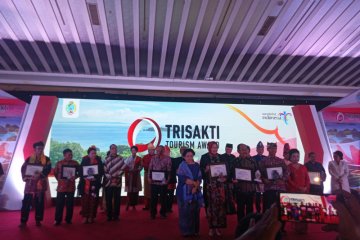 Raja Ampat raih Trisakti Tourism Award 2019 kategori wisata bahari