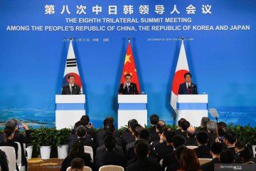 Pertemuan trilateral antara China, Jepang dan Korea Selatan