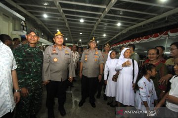 Kapolda Kalsel Tinjau Pengamanan Gereja