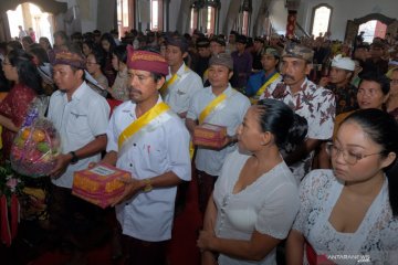 Misa Natal di Bali