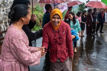 Silaturahmi Natal warga lintas agama di Thekelan Semarang