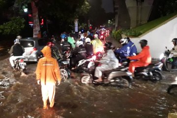 Genangan terjadi di sejumlah titik wilayah Jakarta Selatan