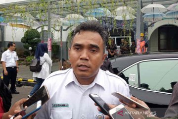 Imbas gangguan sinyal, kedatangan KA di Stasiun Cirebon telat 1,5 jam