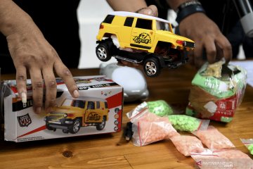 Polda Metro Jaya ungkap peredaran narkoba dengan modus mainan anak