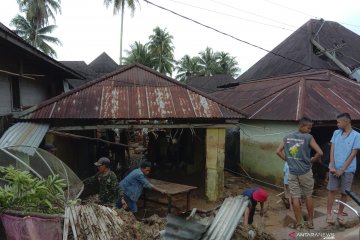 Banjir bandang di Lahat