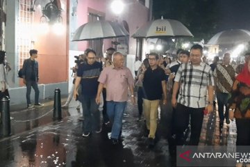 Dua menteri Kabinet Indonesia Maju nikmati wisata Kota Lama Semarang