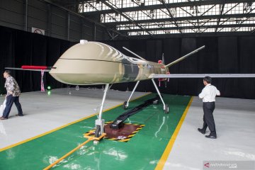 Pesawat udara nirawak produksi PT Dirgantara Indonesia