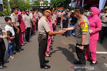 178 anggota Polrestro Jaksel naik pangkat