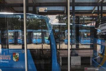 Belum digaji dua bulan, karyawan Trans Metro Pekanbaru mogok kerja