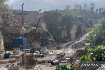 Pembebasan lahan ganjal pekerjaan Tol Manado-Bitung