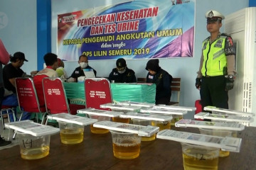 Polres Madiun gelar tes urine sopir bus