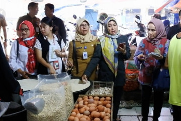 Pemkot pastikan harga kebutuhan pokok di Tangerang stabil