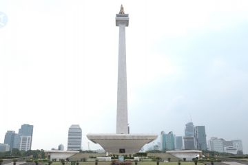 Dibuka untuk umum, Monas kembali ramai