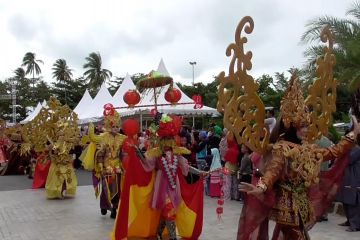 Promosikan potensi wisata melalui kostum karnaval