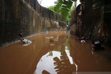 Empat RW di Kelurahan Bangka Jaksel terendam banjir