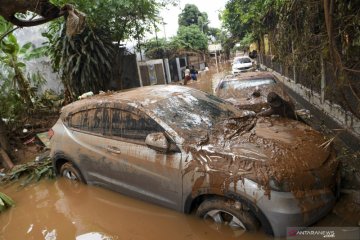 AAUI: Nasabah mulai ajukan klaim asuransi terdampak banjir
