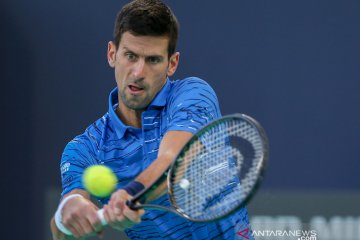 Djokovic lega bawa Serbia ke perempat final ATP Cup