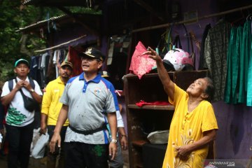 Wali Kota Jaksel upayakan bantu kebutuhan sekolah korban banjir