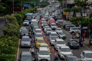 Arus balik liburan tahun baru di Bandung