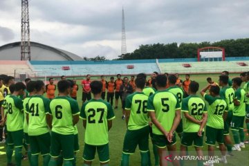 Latihan perdana Persebaya belum diikuti sejumlah pemain