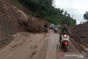 Akses desa terisolasi di Sukajaya Bogor mulai terbuka