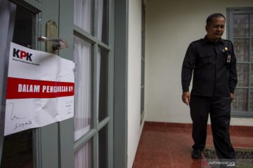 KPK segel ruang kerja komisioner KPU Wahyu Setiawan