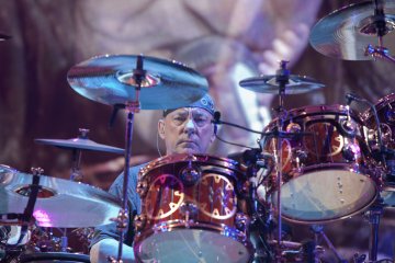 Drummer Rush, Neil Peart meninggal dunia