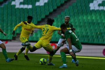 Pecundangi Saint-Etienne 2-0, Nantes merangkak naik ke peringkat empat