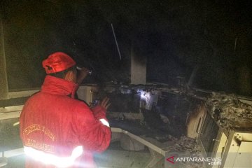 Polisi benarkan ruang Kantor Bakamla Ambon terbakar