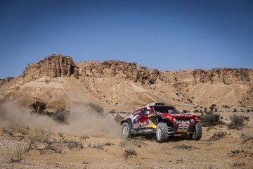 Posisi Sainz terancam setelah etape IX Dakar 2020