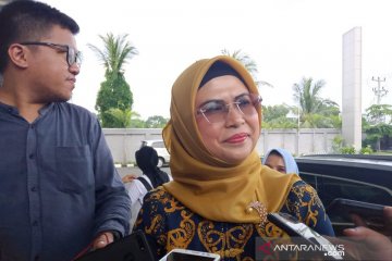 Putri Ma'ruf Amin datangi DPD Gerindra Banten