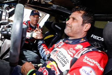 Al-Attiyah belum menyerah untuk gelar keempatnya di Dakar