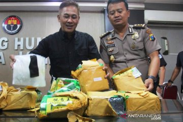 Polda Jatim buru bandar sabu jaringan internasional