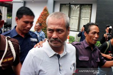 Tersangka penggelapan pajak miliaran rupiah diserahkan ke Kejari