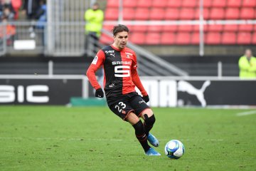 Rennes petik tiga poin di Nimes saat Amiens dan Reims berbagi poin