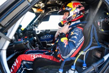 Sainz tinggal selangkah lagi menuju gelar ketiganya di Dakar