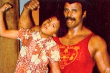 Rocky Johnson, ayah Dwayne "The Rock" Johnson meninggal dunia