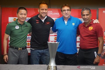 Pelatih Persib sambut Asia Challenge 2020