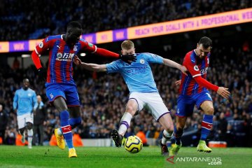 10 menit dramatis paksa Man City imbang 2-2 lawan Palace