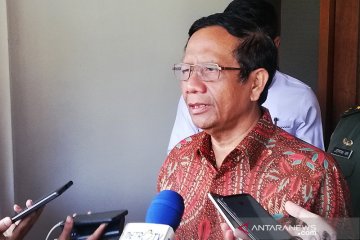 Omnibus Law Cipta Lapangan Kerja, Mahfud: Buruh diutamakan