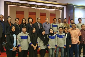 Kunjungan pendidikan dilakukan Unimed ke Bangkok Thonbury University