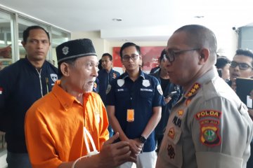 Pembuat spanduk ujaran kebencian rasial terancam lima tahun penjara