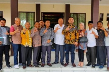 DPRD Jambi kunjungi Perpustakan Jatim terkait Perda Layanan Publik