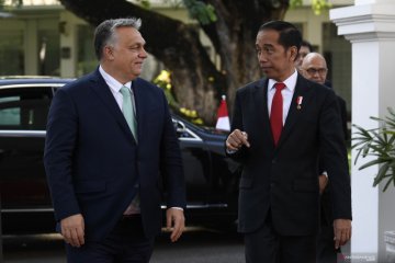 Presiden menerima kunjungan kehormatan PM Hongaria